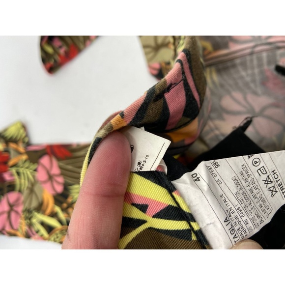 Women's Boot Cut Jeans Size One - Picture 4 of 4